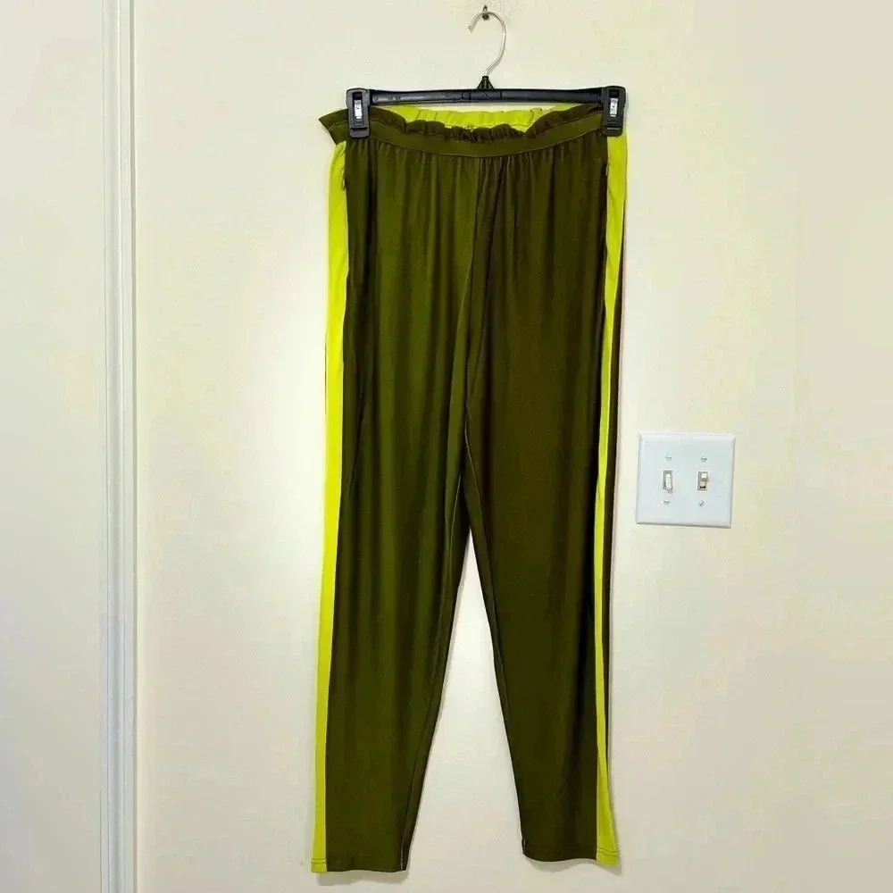 NWT‎ Studio Badgley Mischka Pants Size 10